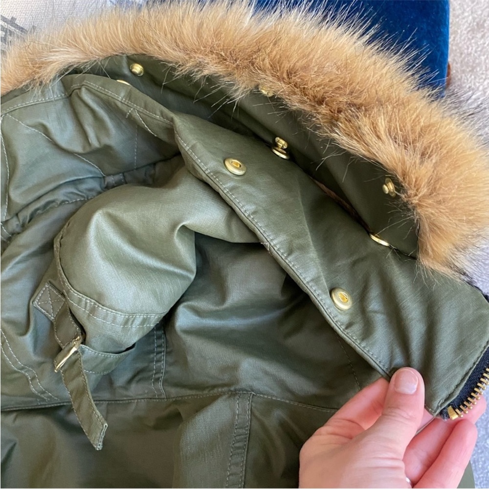 J. Crew Perfect winter parka with eco-friendly PrimaLoft® - Picture 8 of 9